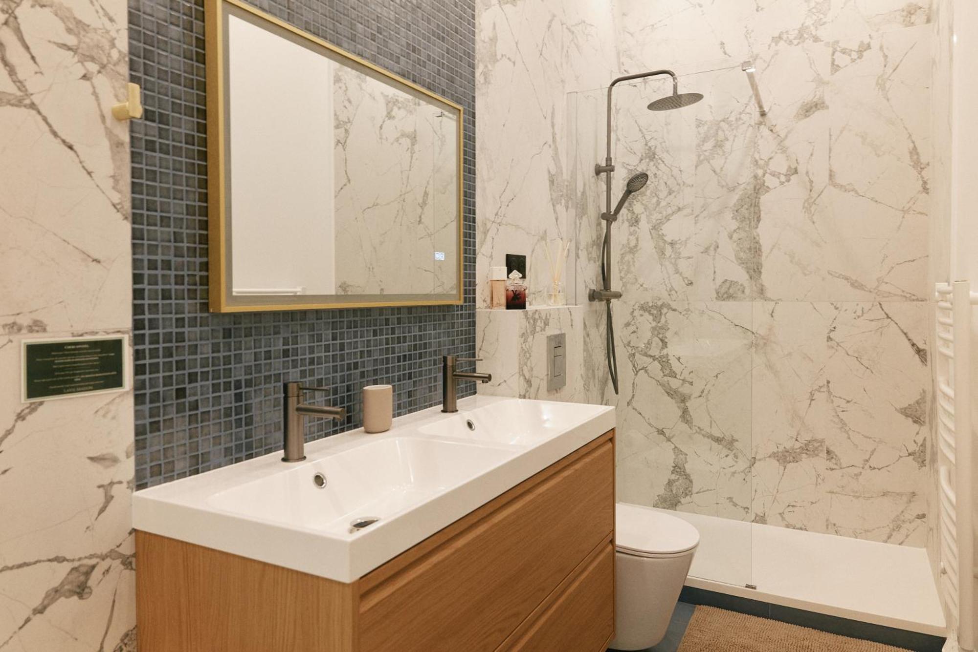 Apartment Lavie Maison Marais Ac Hot Tub *